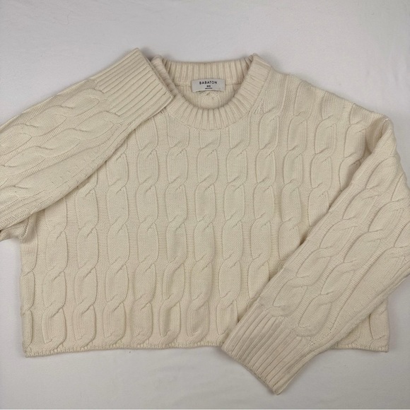 Babaton Sweaters - ARITZIA Babaton Cable Knit Glory Wool Cropped Sweater in Heather Birch
2XS EUC